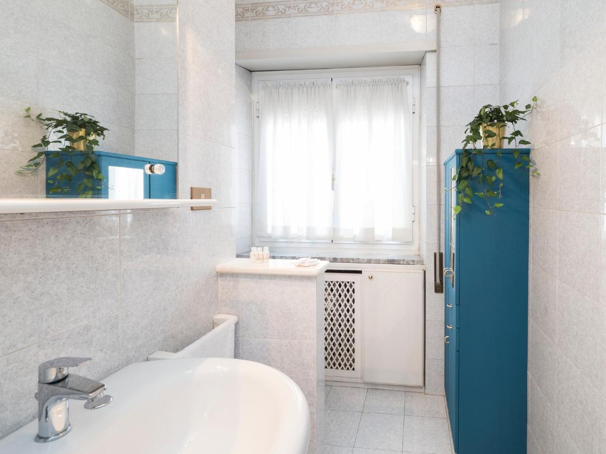 Blessy Apartment Vaticano Roma Exterior foto